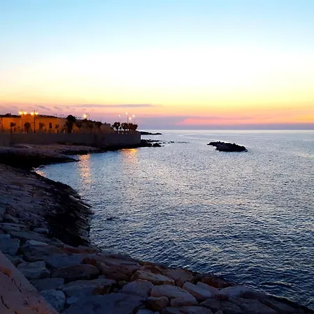 Alojamento de Acomodação e Pequeno-almoço Centro Storico 4*